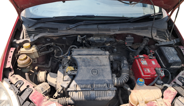 2010 Fiat Linea EMOTION 1.4, Petrol, Manual, 68,000 km, Open Bonnet