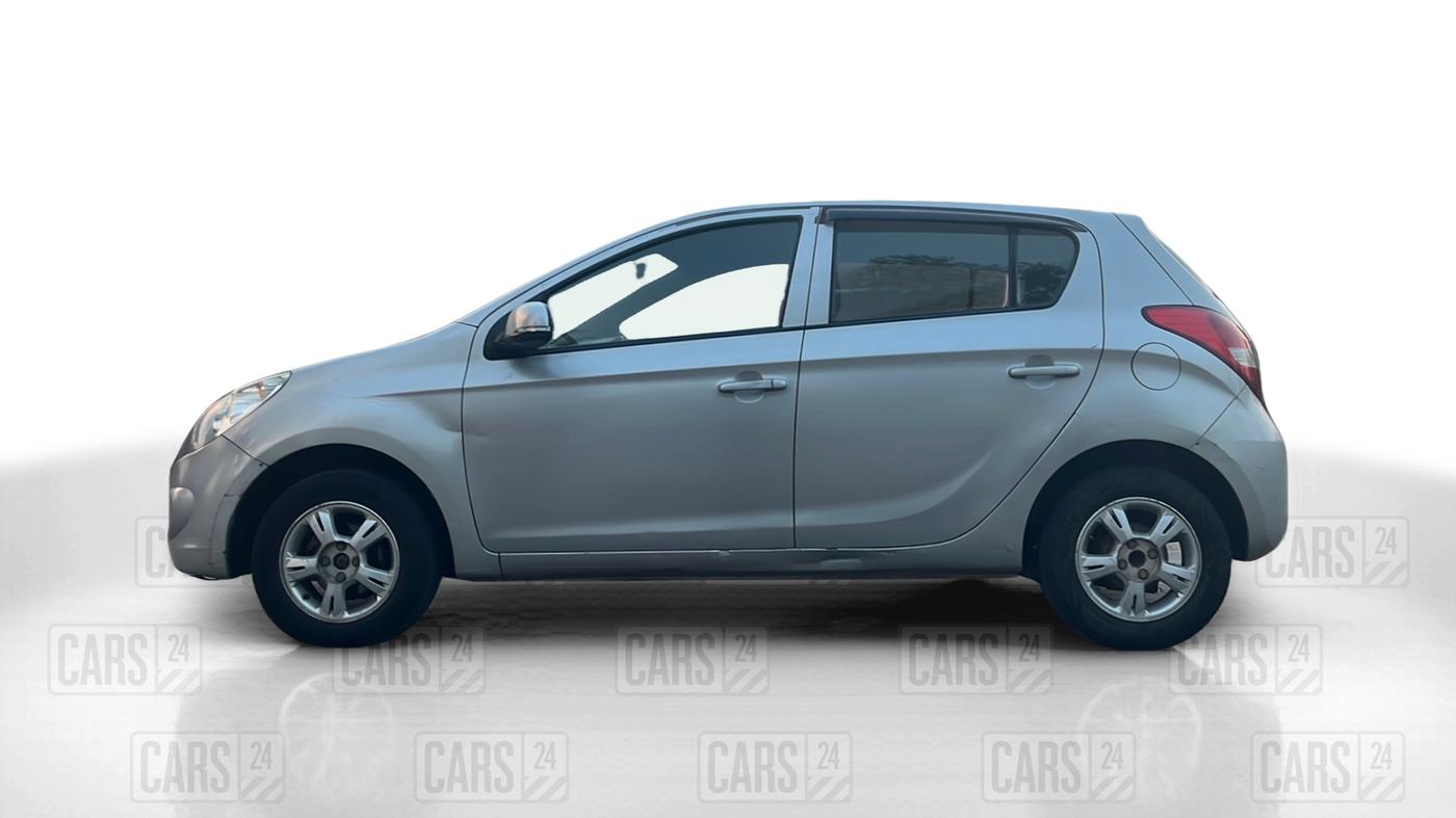 2010 Hyundai i20 SPORTZ (O) 1.2, Petrol, Manual, 78,842 km, Left Side