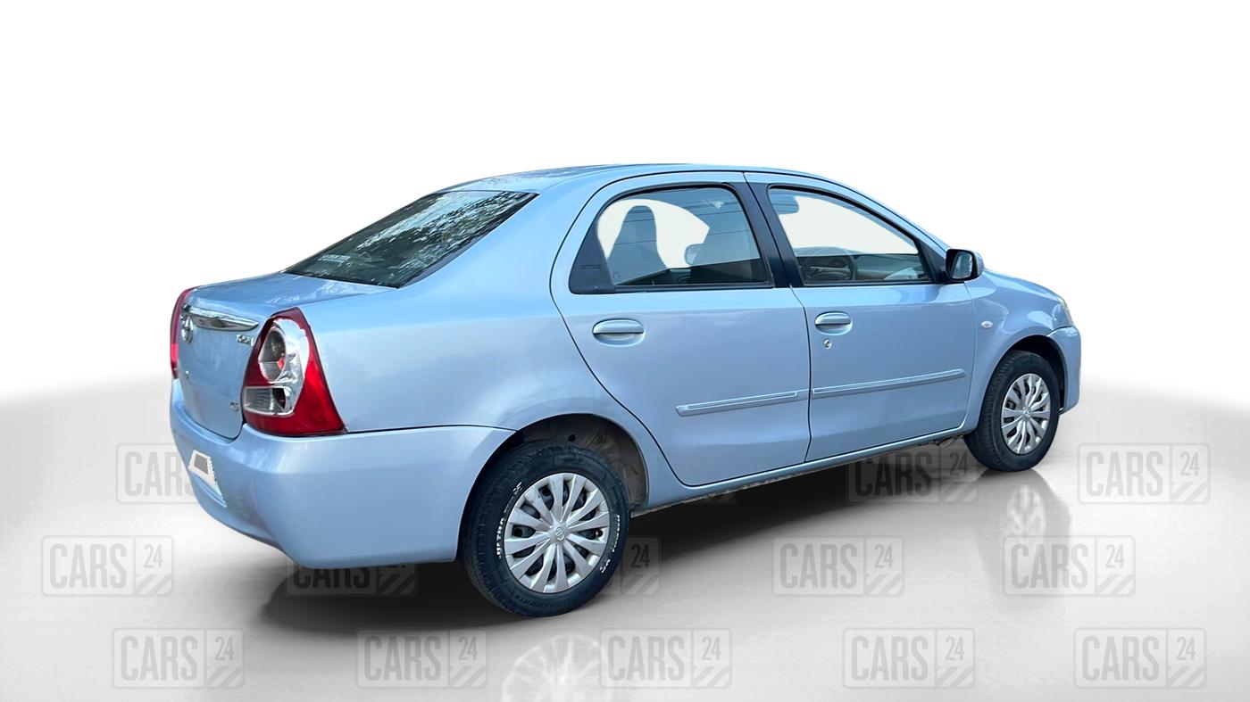 2011 Toyota Etios G, Petrol, Manual, 78,000 km, Right Back Diagonal