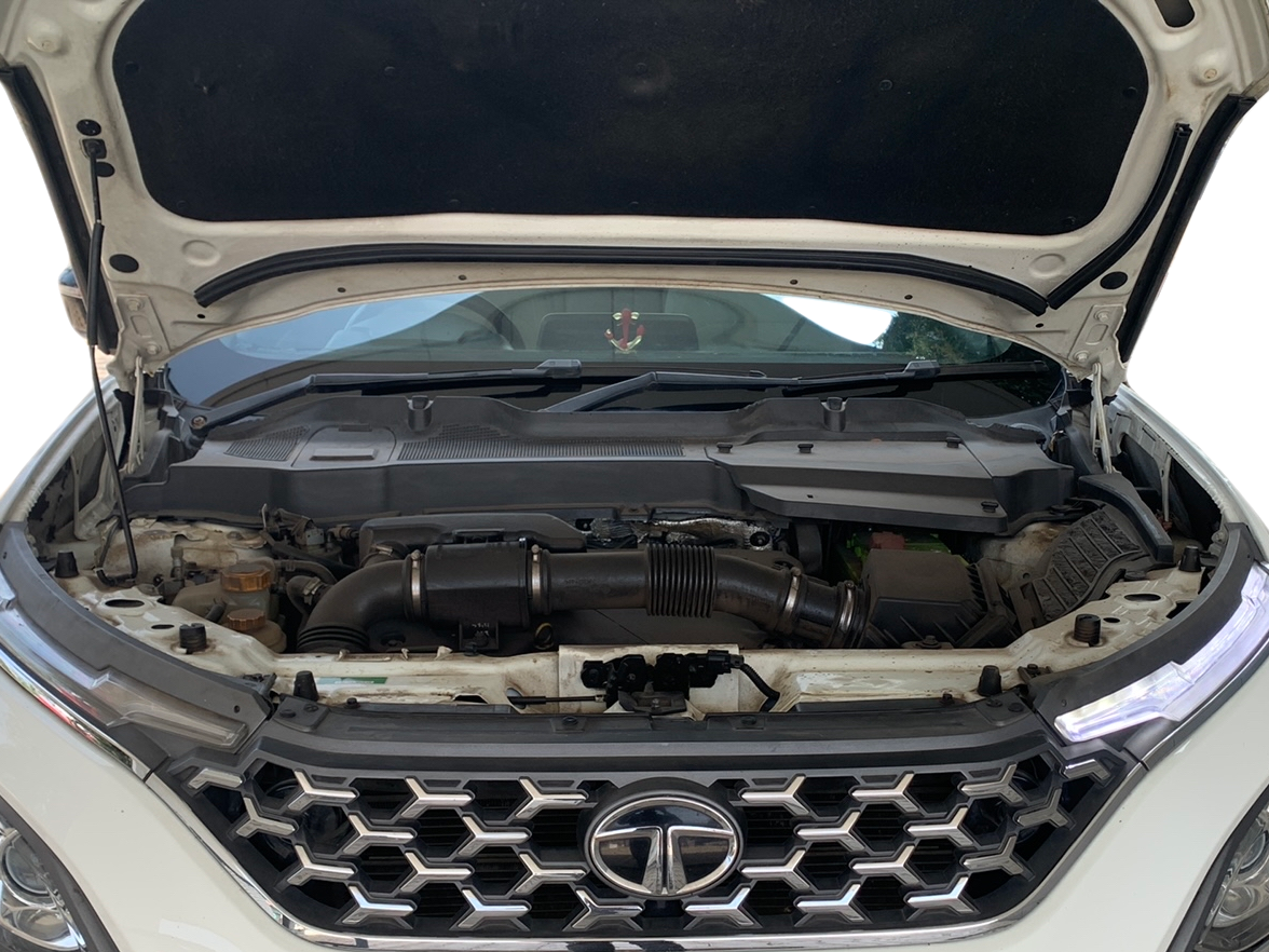 2021 Tata Safari XZ PLUS, Diesel, Manual, 91,076 km, Open Bonnet