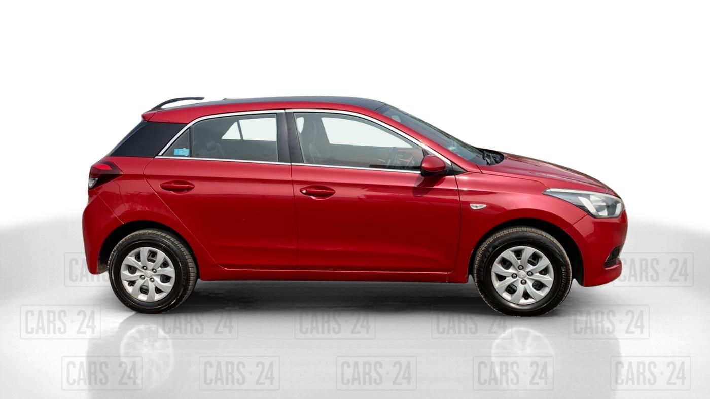 2016 Hyundai Elite i20 MAGNA 1.4 CRDI, Diesel, Manual, 56,344 km, Right Side View