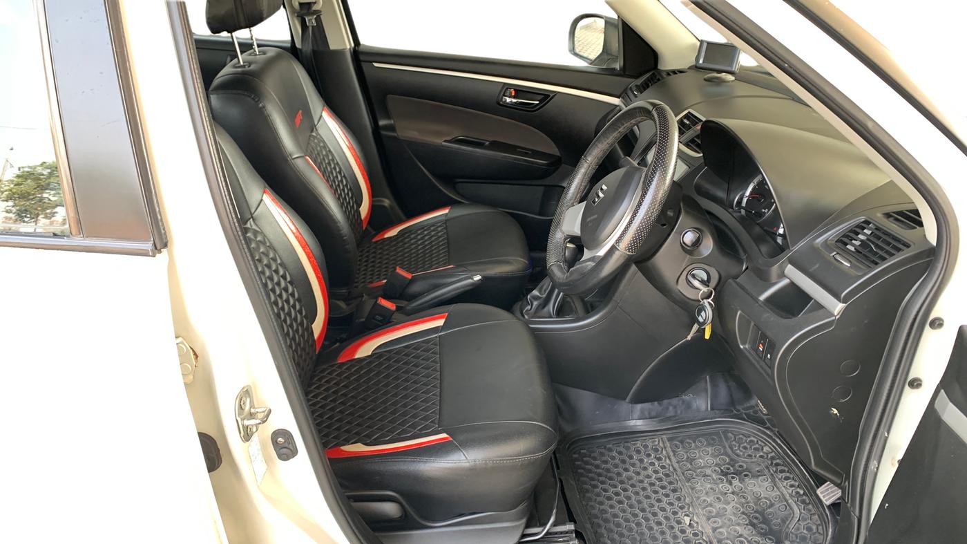 2017 Maruti Swift VDI, Diesel, Manual, 43,561 km, Right Side Front Door Cabin