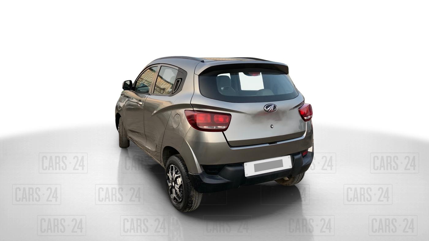 2016 Mahindra Kuv100 K2 D 6 STR, Diesel, Manual, 40,159 km, Left Back Diagonal