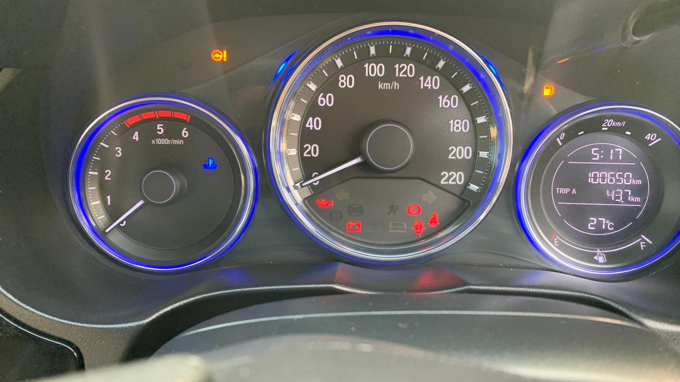 2014 Honda City 1.5L I-DTEC V, Diesel, Manual, 1,00,650 km, Odometer Image