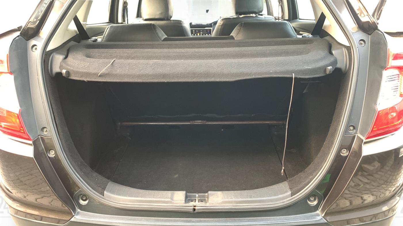 2018 Honda WR-V 1.5L I-DTEC VX MT, Diesel, Manual, 87,986 km, Boot Inside