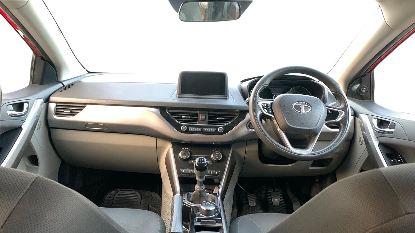 2017 Tata NEXON XZ PLUS DIESEL, Diesel, Manual, 55,082 km, Dashboard