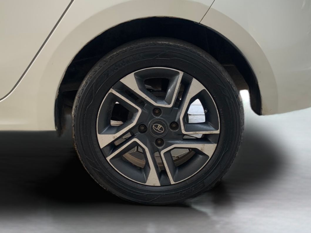 2018 Tata TIGOR XZ PLUS PETROL, Petrol, Manual, 88,409 km, Left Rear Wheel