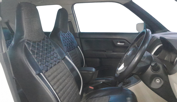 2020 Maruti New Wagon-R ZXI 1.2, Petrol, Manual, 36,591 km, Right Side Front Door Cabin