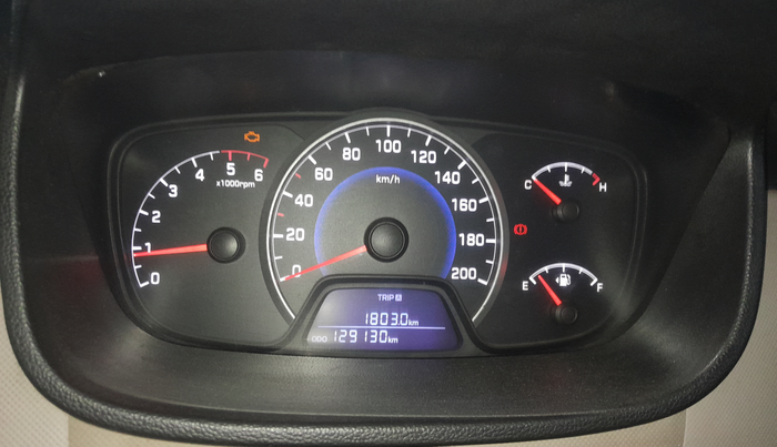 2015 Hyundai Grand i10 SPORTZ 1.1 CRDI, Diesel, Manual, 1,29,130 km, Odometer Image