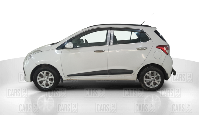 2015 Hyundai Grand i10 SPORTZ 1.1 CRDI, Diesel, Manual, 1,29,130 km, Left Side