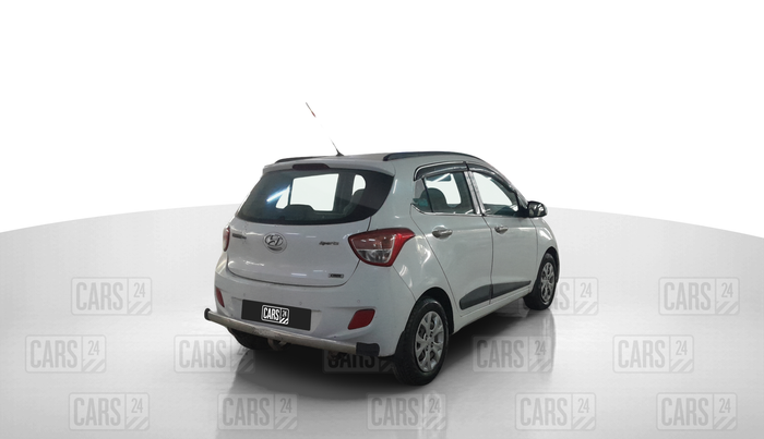 2015 Hyundai Grand i10 SPORTZ 1.1 CRDI, Diesel, Manual, 1,29,130 km, Right Back Diagonal