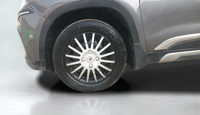 2018 Maruti Vitara Brezza VDI, Diesel, Manual, 92,123 km, Left Front Wheel