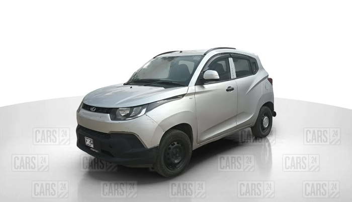 2016 Mahindra Kuv100 K8 D 6 STR, Diesel, Manual, 92,583 km, Left Front Diagonal