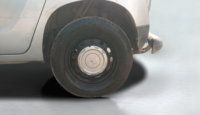 2016 Mahindra Kuv100 K8 D 6 STR, Diesel, Manual, 92,583 km, Left Front Wheel