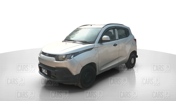 2016 Mahindra Kuv100 K8 D 6 STR, Diesel, Manual, 92,583 km, Left Front Diagonal