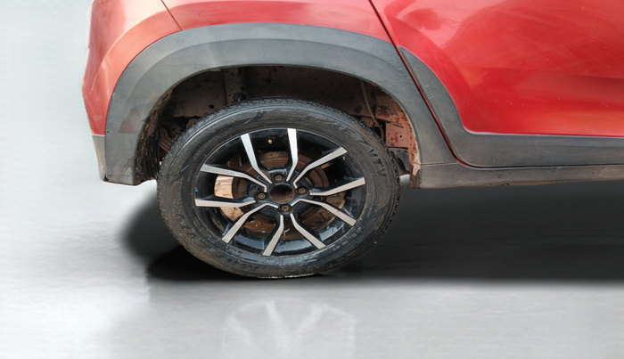 2018 Mahindra Kuv100 K8 6 STR, Petrol, Manual, 44,360 km, Right Rear Wheel