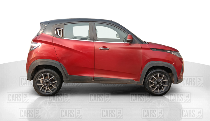2018 Mahindra Kuv100 K8 6 STR, Petrol, Manual, 44,360 km, Right Side View