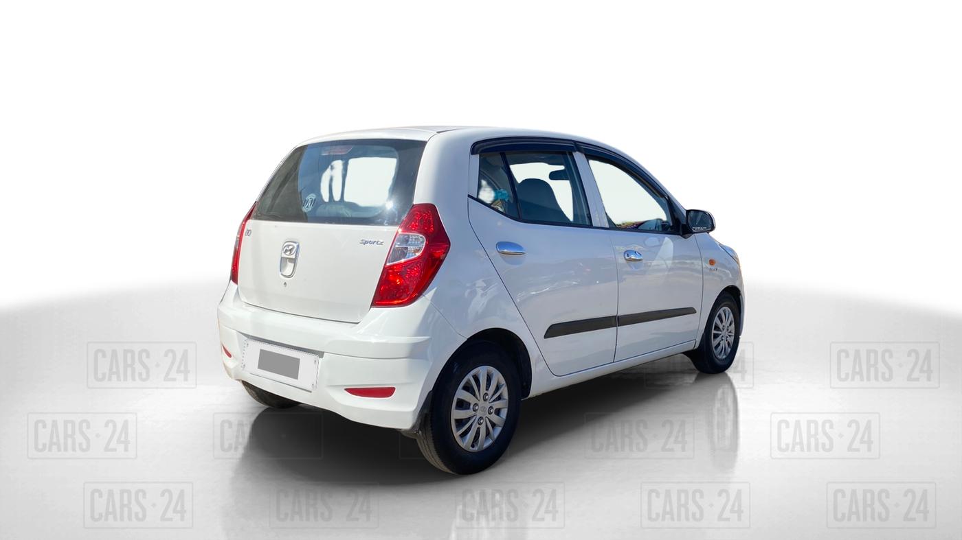 2014 Hyundai i10 SPORTZ 1.1, Petrol, Manual, 47,000 km, Right Back Diagonal