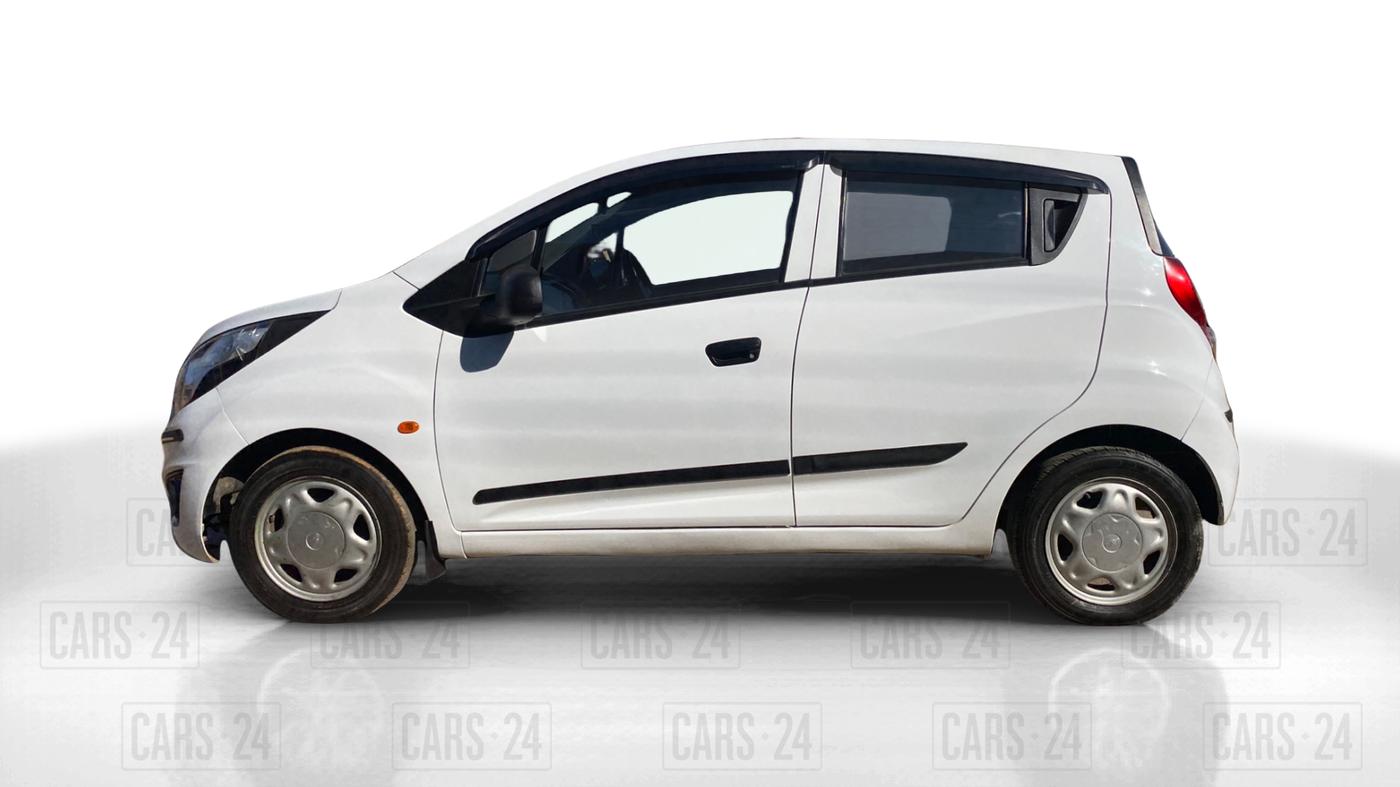 2015 Chevrolet Beat LS DIESEL, Diesel, Manual, 68,000 km, Left Side