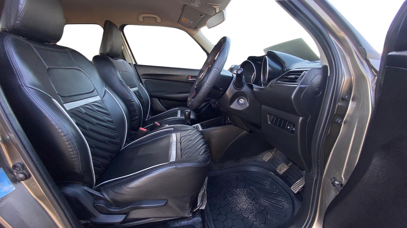 2020 Maruti Swift VXI, Petrol, Manual, 67,000 km, Right Side Front Door Cabin