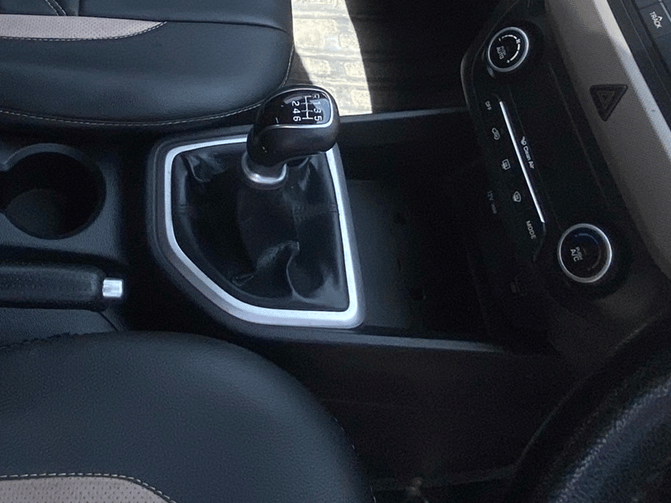 2018 Hyundai Creta SX (O) 1.6 PETROL, Petrol, Manual, 65,089 km, Gear Lever