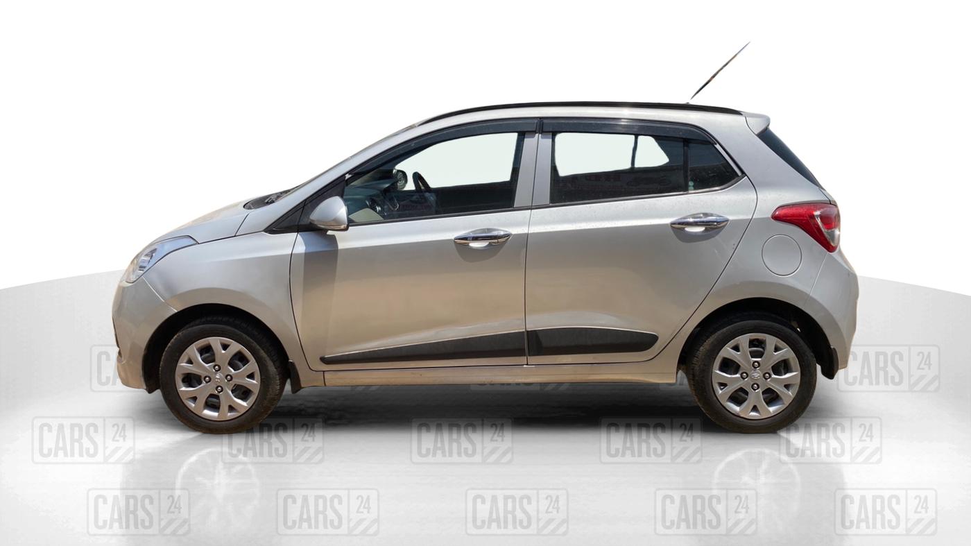 2016 Hyundai Grand i10 SPORTZ 1.2 KAPPA VTVT, Petrol, Manual, 31,445 km, Left Side