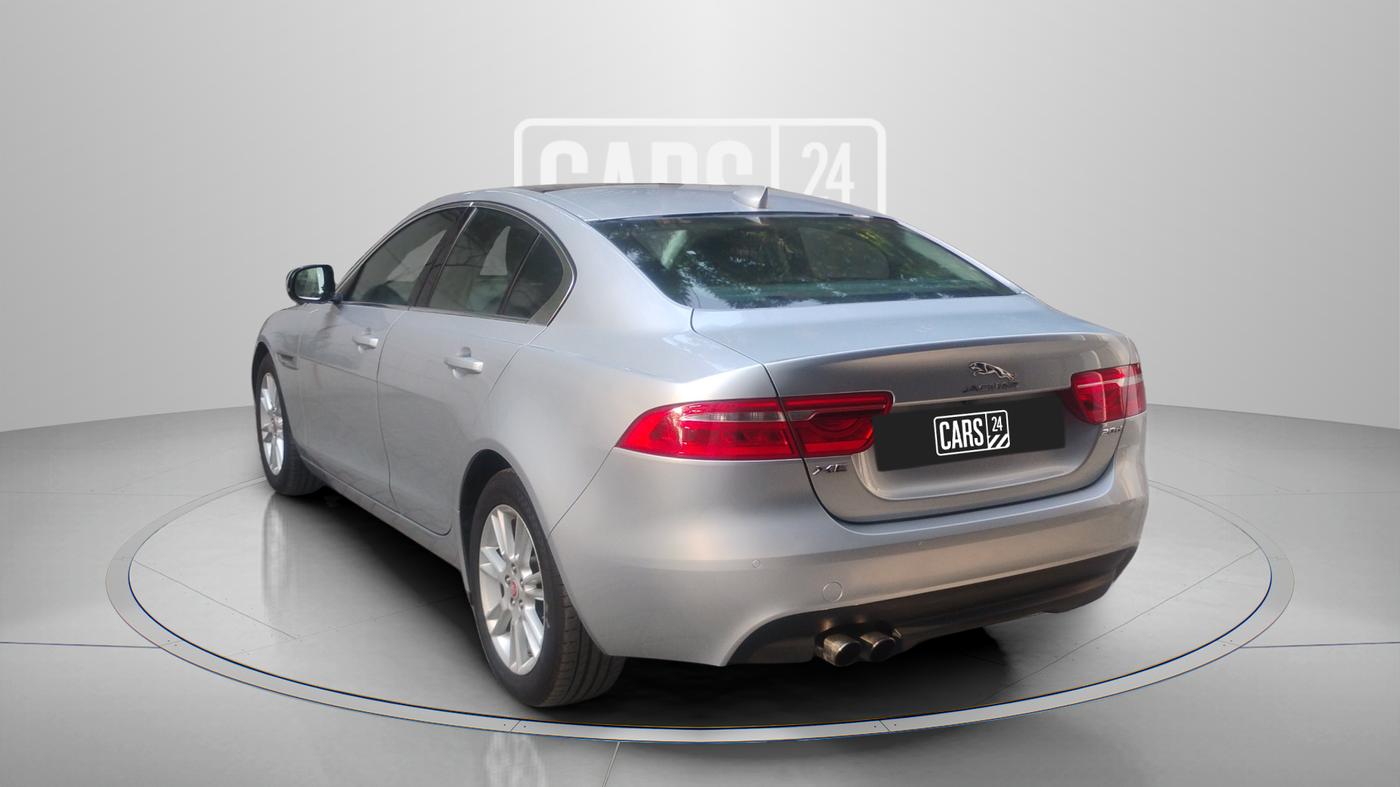 2018 Jaguar XE PRESTIGE DIESEL, Diesel, Automatic, 54,179 km, Left Back Diagonal