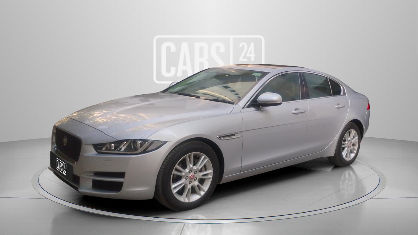 2018 Jaguar XE PRESTIGE DIESEL, Diesel, Automatic, 54,179 km, Left Front Diagonal