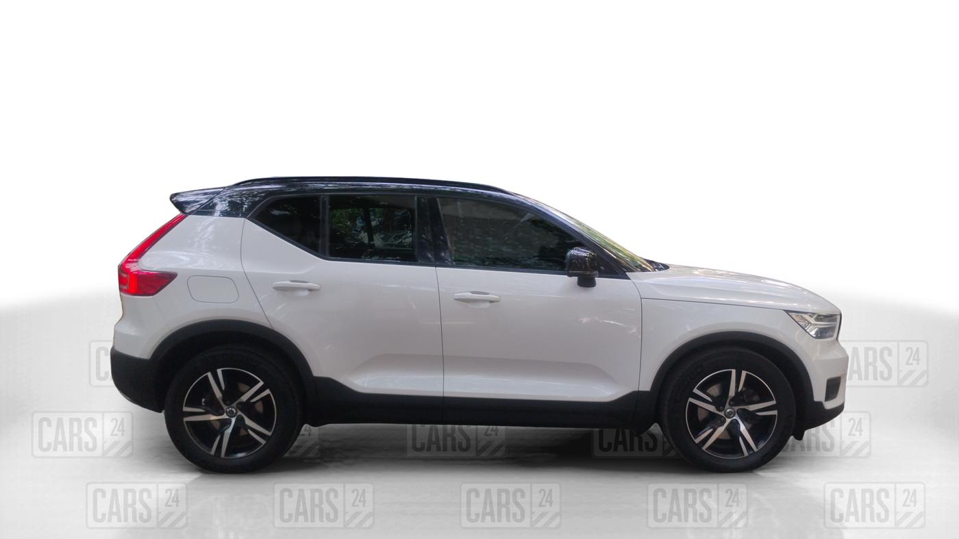 2021 Volvo XC 40 T4 R Design, Petrol, Automatic, 70,618 km, Right Side View