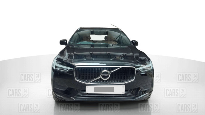 2018 Volvo XC 60 MOMENTUM, Diesel, Automatic, 60,169 km, Front