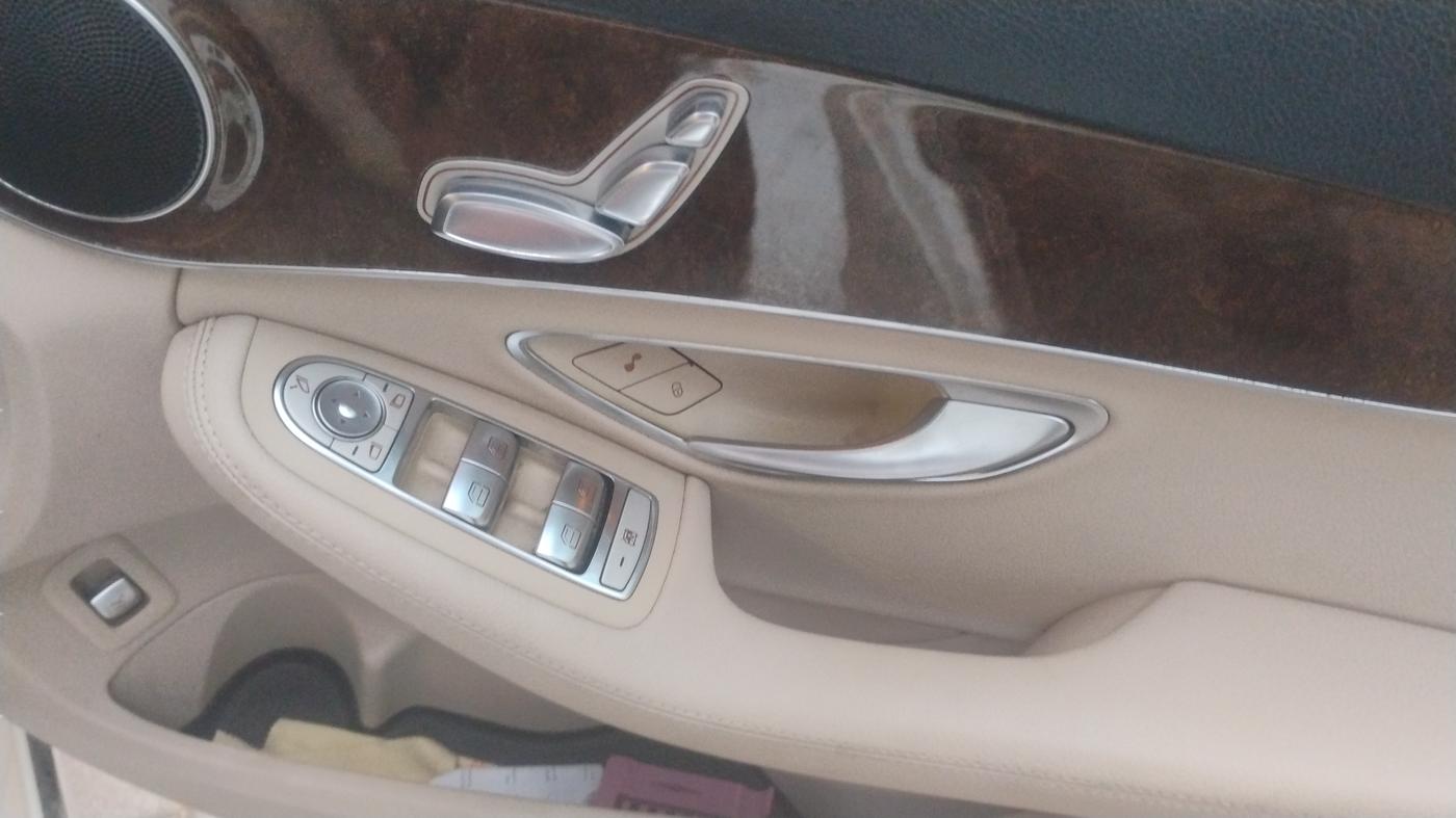 2016 Mercedes Benz C Class C 200 AVANTGARDE, Petrol, Automatic, 69,958 km, Driver Side Door Panel Controls