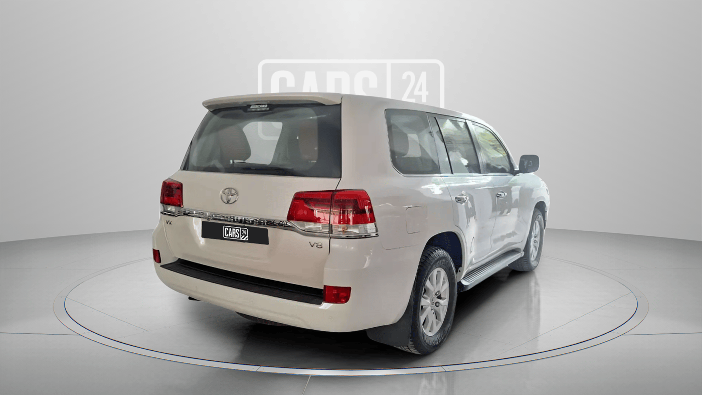 2017 Toyota Land Cruiser VX LC 200, Diesel, Automatic, 70,525 km, Right Back Diagonal