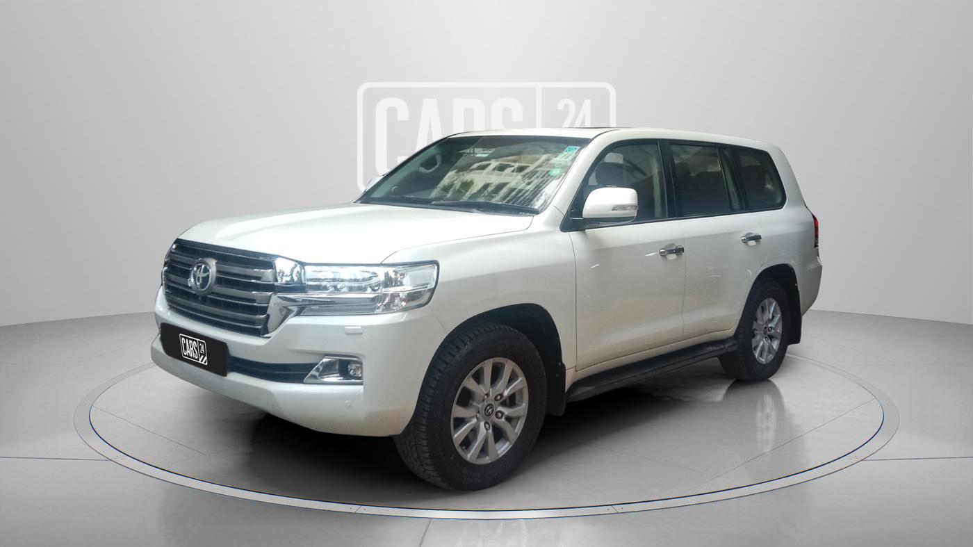 2017 Toyota Land Cruiser VX LC 200, Diesel, Automatic, 70,525 km, Left Front Diagonal