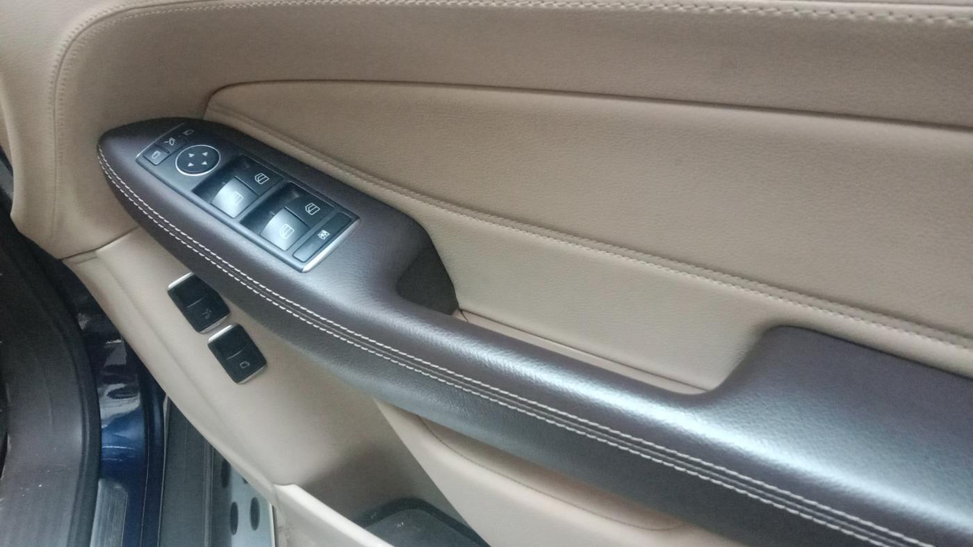 2018 Mercedes Benz GLS 350D, Diesel, Automatic, 41,596 km, Driver Side Door Panel Controls