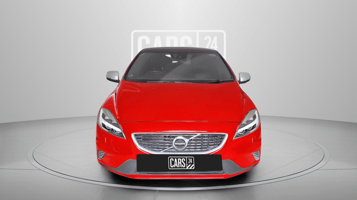 2017 Volvo V 40 D3 R design, Diesel, Automatic, 20,826 km, Front