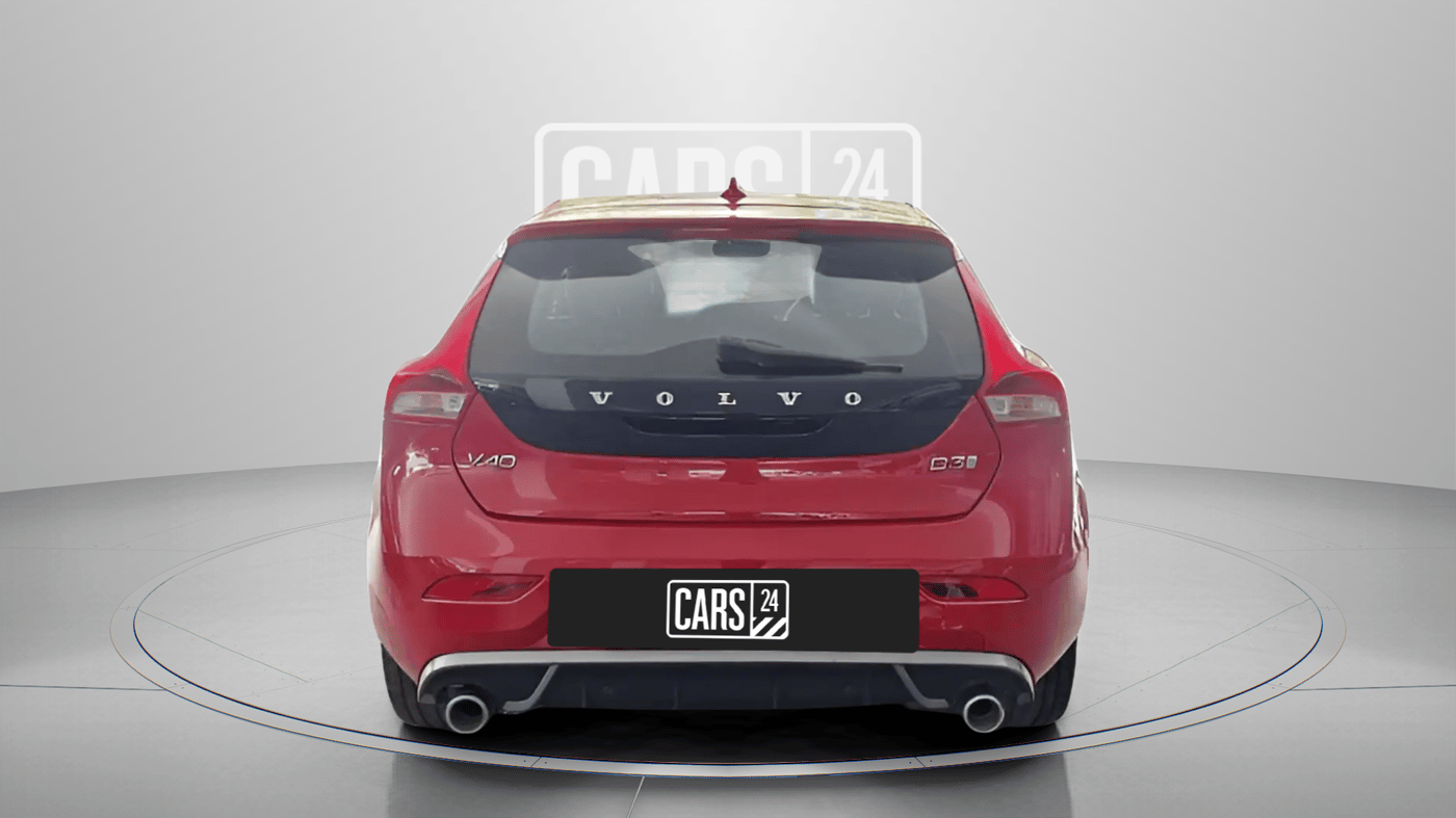 2017 Volvo V 40 D3 R design, Diesel, Automatic, 20,826 km, Back/Rear
