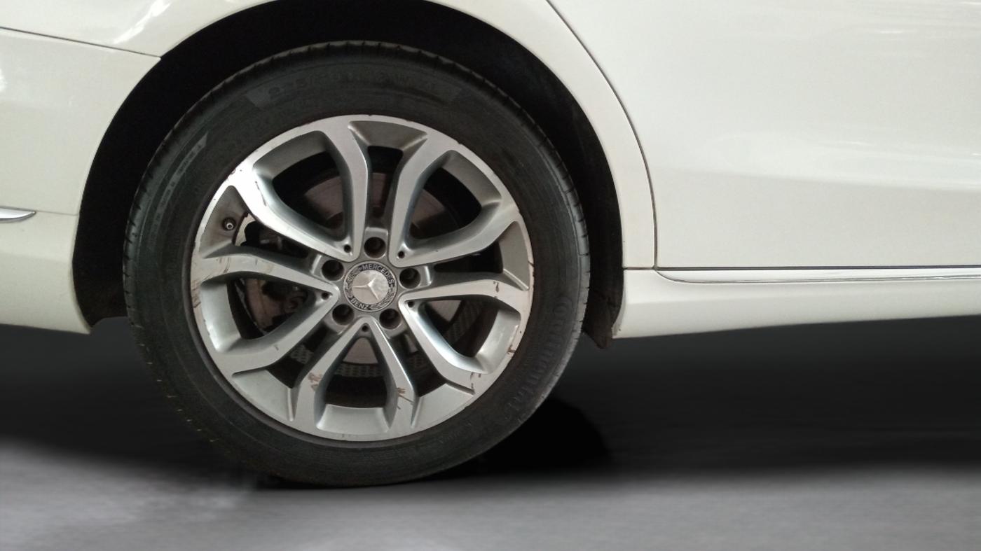2015 Mercedes Benz C Class C 200 AVANTGARDE, Petrol, Automatic, 85,245 km, Right Rear Wheel
