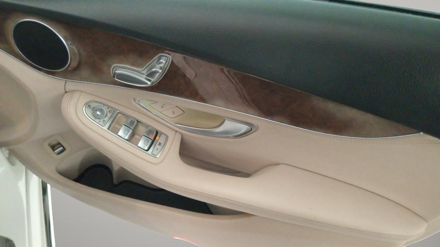 2015 Mercedes Benz C Class C 200 AVANTGARDE, Petrol, Automatic, 85,245 km, Driver Side Door Panel Controls