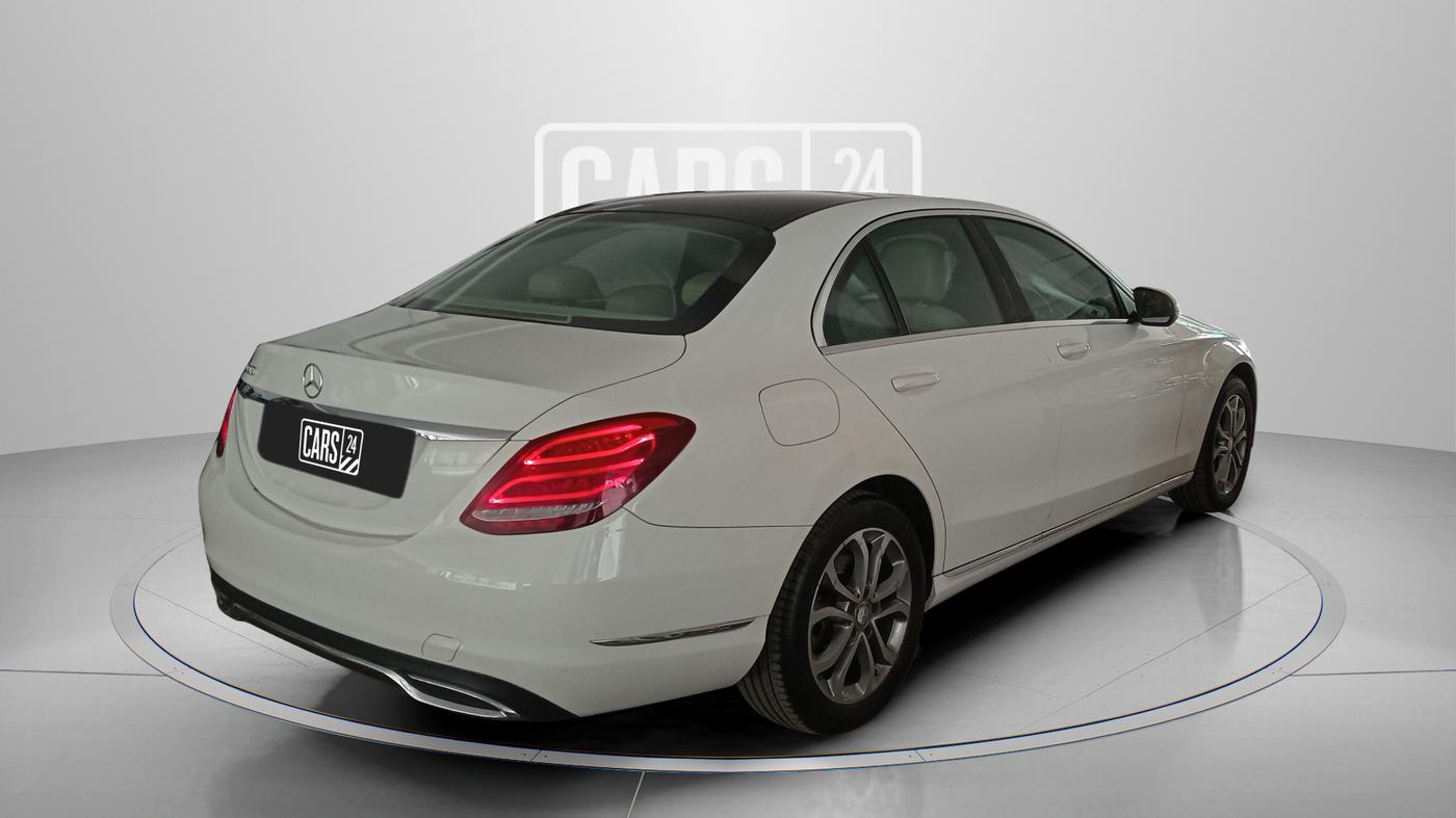 2015 Mercedes Benz C Class C 200 AVANTGARDE, Petrol, Automatic, 85,245 km, Right Back Diagonal