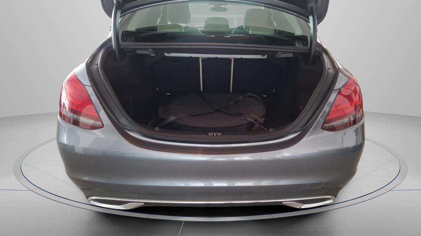 2019 Mercedes Benz C Class 220d PROGRESSIVE, Diesel, Automatic, 13,931 km, Boot Inside