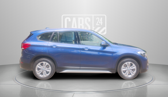 2022 BMW X1 sDrive 20d x Line, Diesel, Automatic, 26,666 km, Right Side View