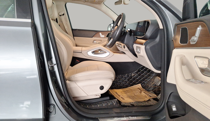 2020 Mercedes Benz GLE 300D 4MATIC, Diesel, Automatic, 63,484 km, Right Side Front Door Cabin