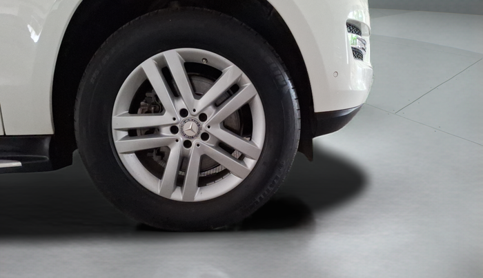 2015 Mercedes Benz GL Class 350 CDI 4Matic, Diesel, Automatic, 50,808 km, Right Front Wheel