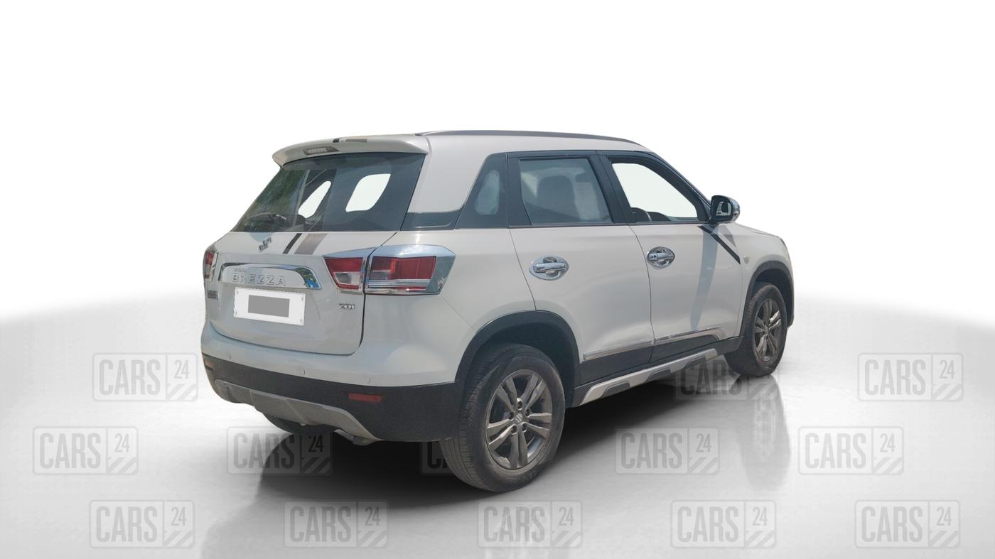 2017 Maruti Vitara Brezza ZDI, Diesel, Manual, 61,056 km, Right Back Diagonal