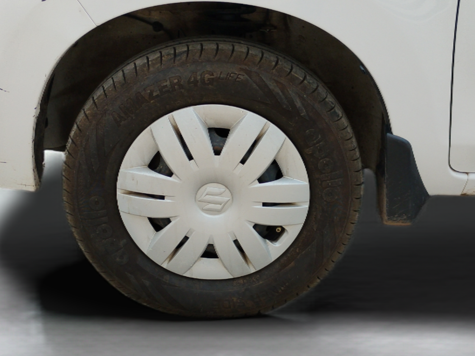 2019 Maruti Alto LXI, Petrol, Manual, 46,995 km, Left Front Wheel