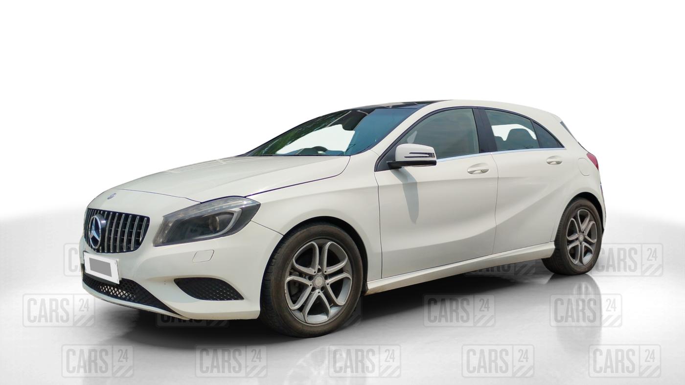 2011 Mercedes Benz A Class A180 CDI STYLE, Diesel, Automatic, 1,36,525 km, Left Front Diagonal