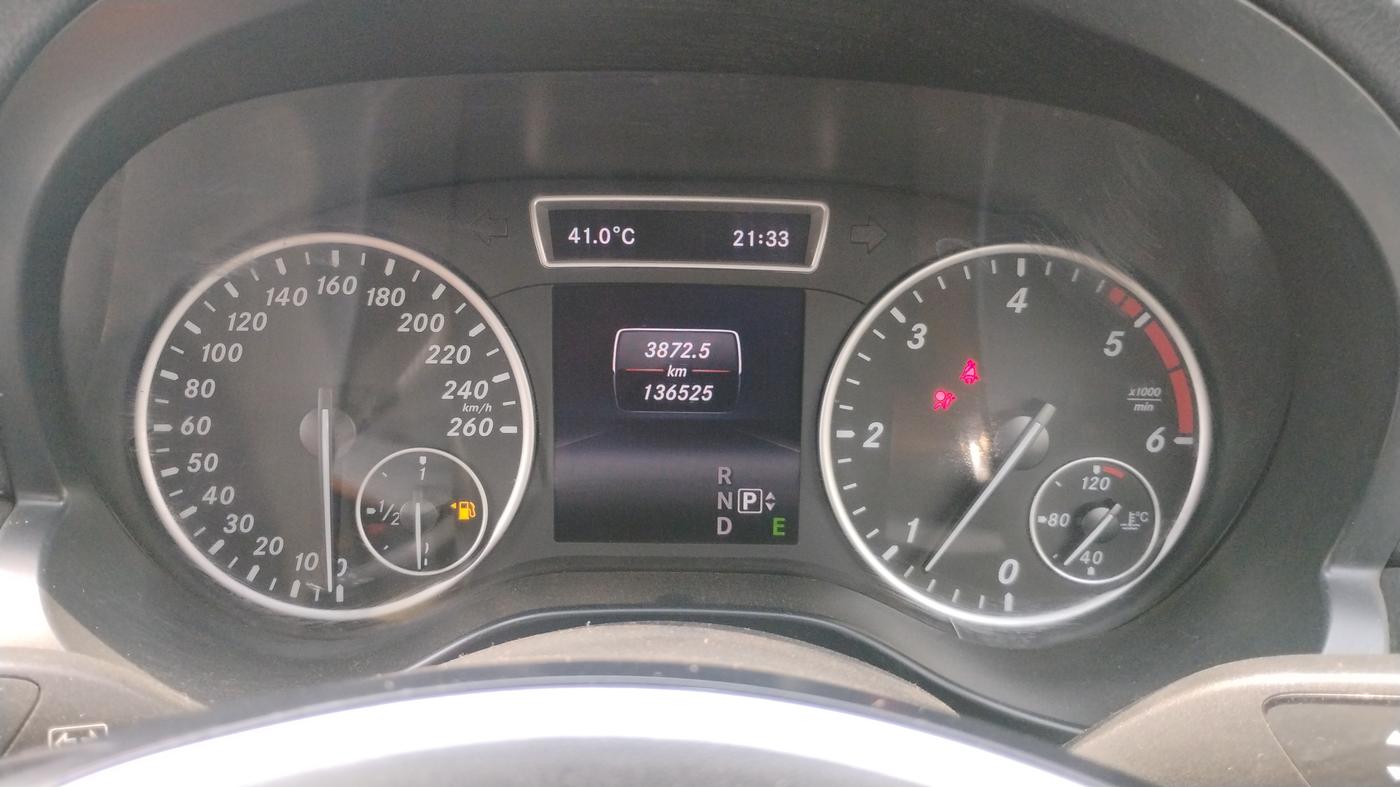 2011 Mercedes Benz A Class A180 CDI STYLE, Diesel, Automatic, 1,36,525 km, Odometer Image