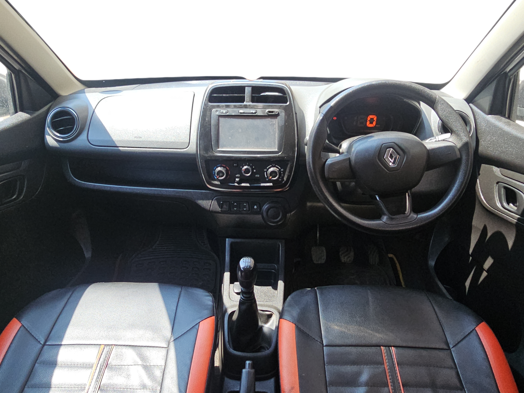 2017 Renault Kwid RXT 1.0, Petrol, Manual, 59,000 km, Dashboard