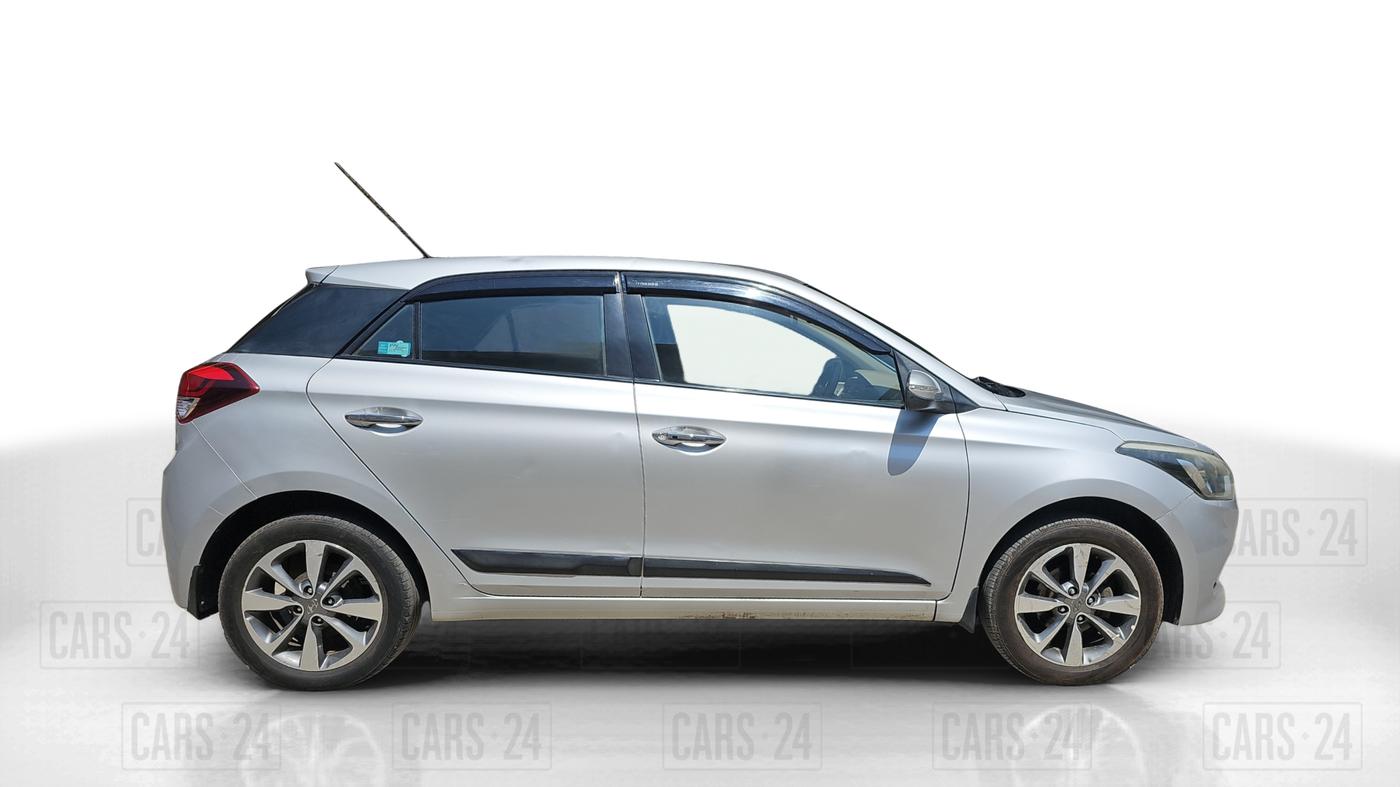 2014 Hyundai i20 SPORTZ 1.2, Petrol, Manual, 76,855 km, Right Side View