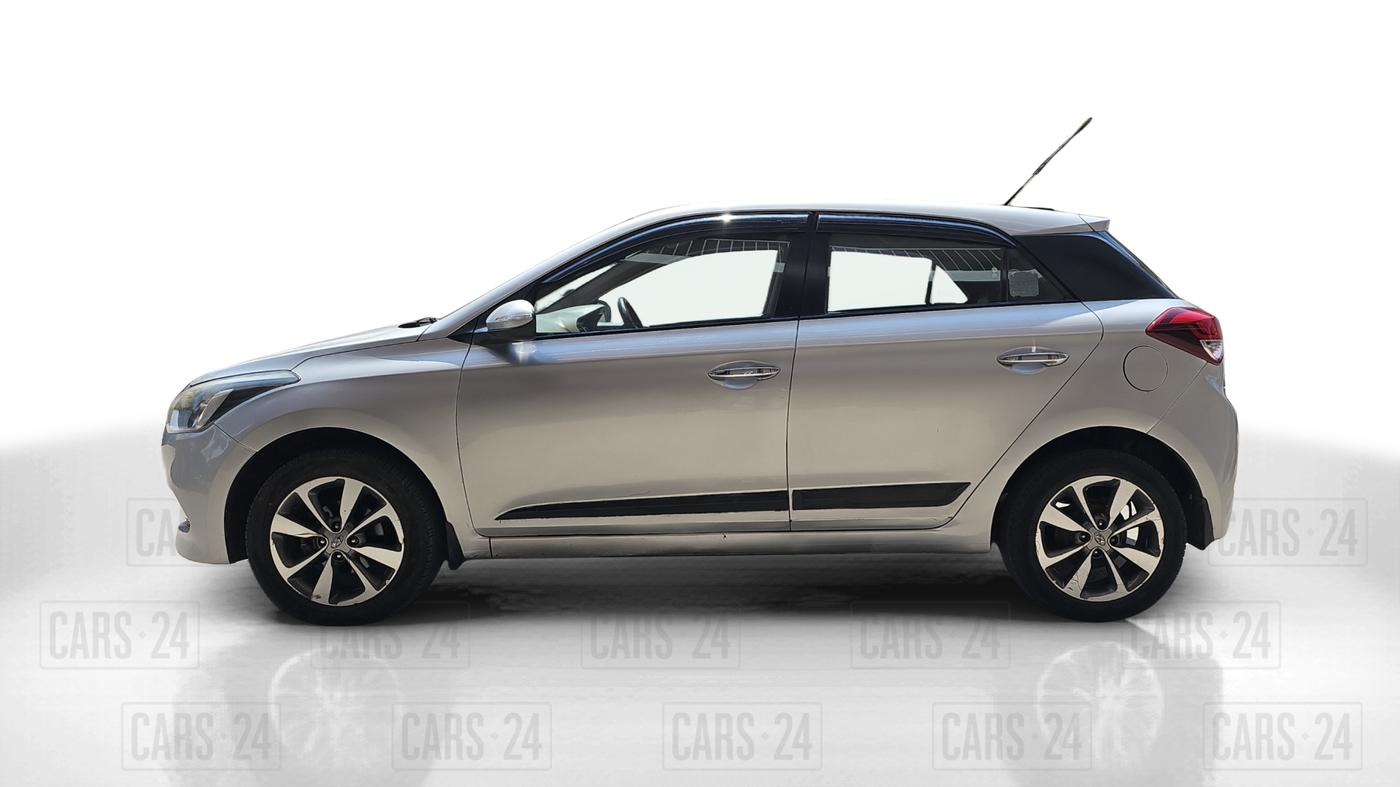 2014 Hyundai i20 SPORTZ 1.2, Petrol, Manual, 76,855 km, Left Side